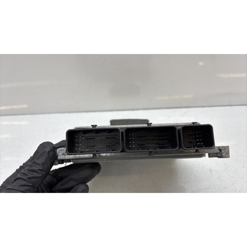 Calculateur moteur RENAULT GRAND SCENIC 3 Photo n°3
