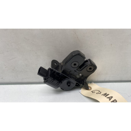 Serrure de coffre RENAULT CLIO 4