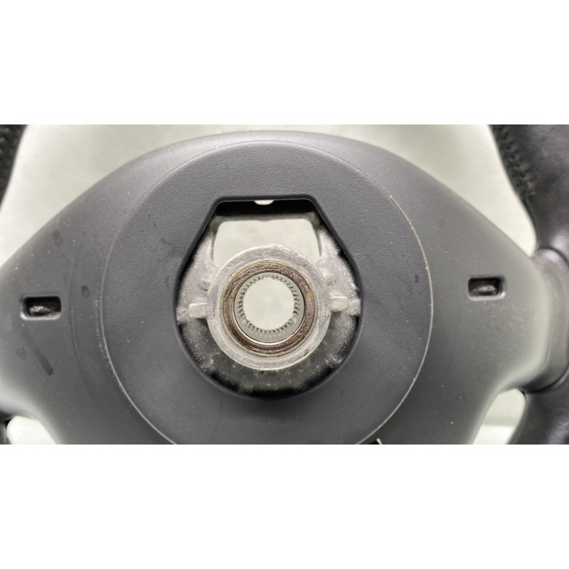 Volant RENAULT CLIO 4 Photo n°4