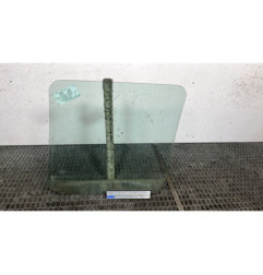 Vitre arriere droit FORD FIESTA 4