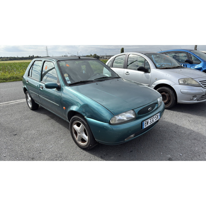 Vitre arriere droit FORD FIESTA 4 Photo n°6