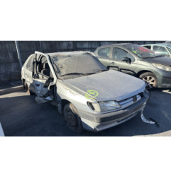 Custode arriere droit (porte) PEUGEOT 306