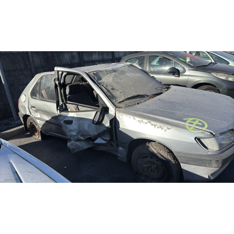 Custode arriere droit (porte) PEUGEOT 306 Photo n°11