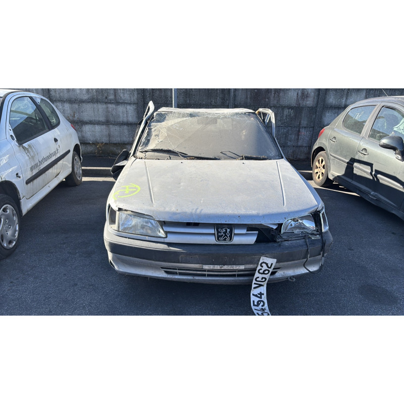 Custode arriere droit (porte) PEUGEOT 306 Photo n°12