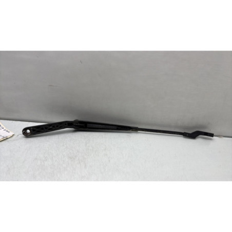 Bras essuie glace avant droit RENAULT R19