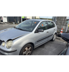 Bouton de coffre VOLKSWAGEN POLO 4