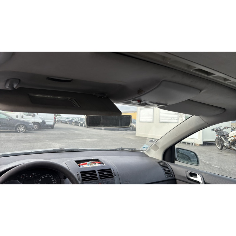 Bouton de coffre VOLKSWAGEN POLO 4 Photo n°18