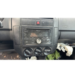Bouton de coffre VOLKSWAGEN POLO 4