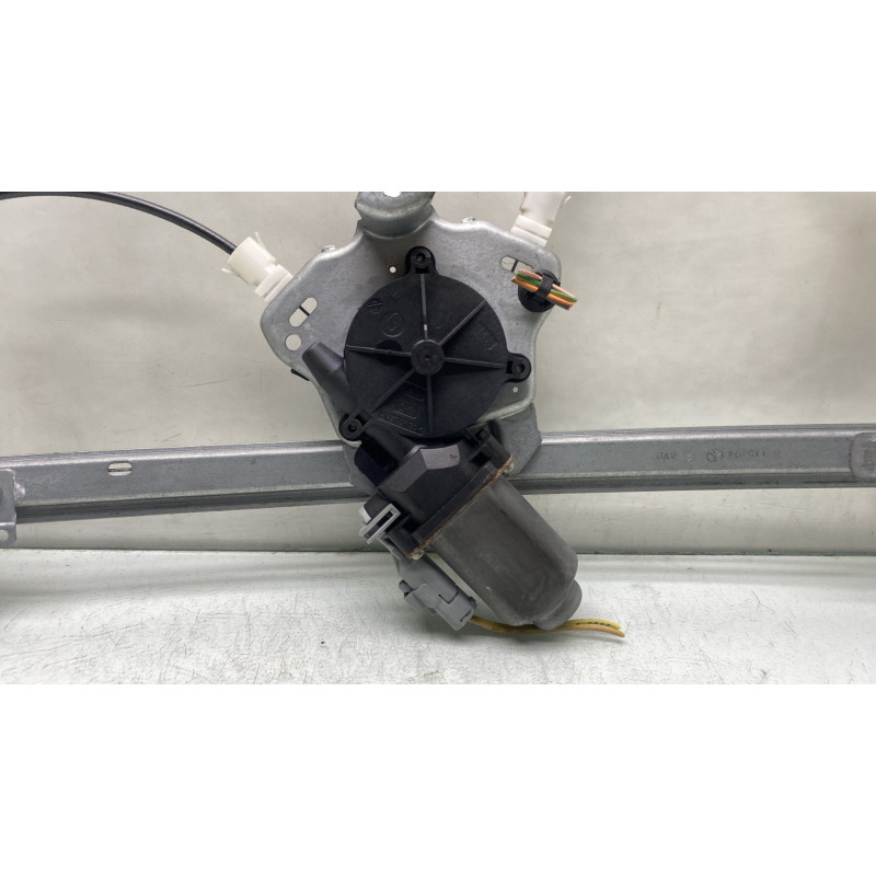 Leve vitre electrique avant droit CITROEN XSARA Photo n°2