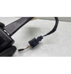 Attache ceinture avant gauche OPEL MOKKA 1