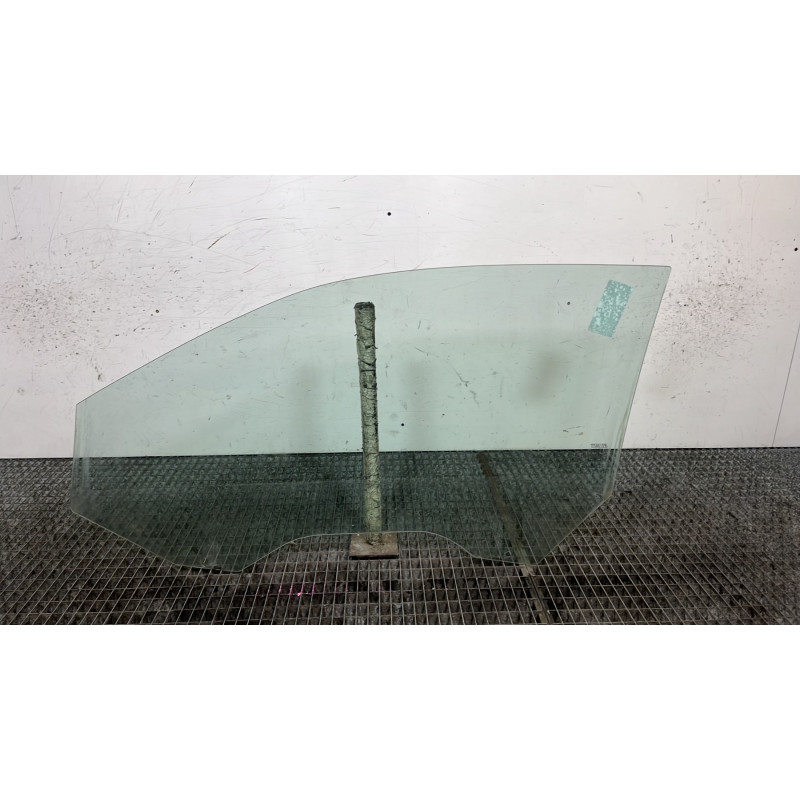 Vitre avant droit FIAT STILO Photo n°4