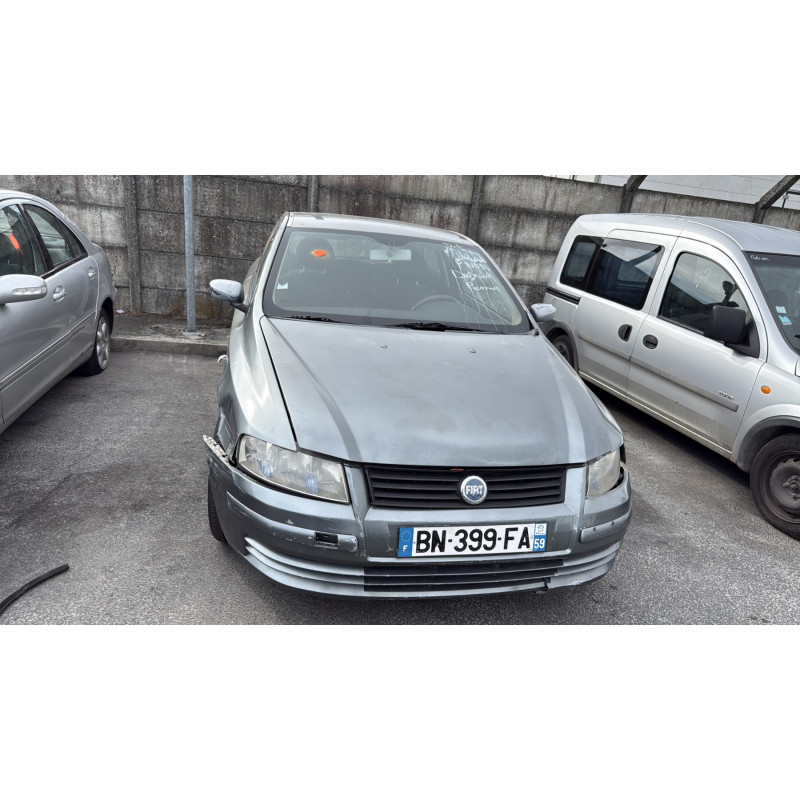Vitre avant droit FIAT STILO Photo n°12