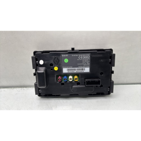 Ecran GPS RENAULT GRAND SCENIC 3