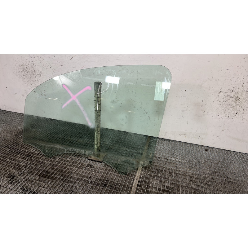 Vitre avant gauche RENAULT KANGOO 2 Photo n°3