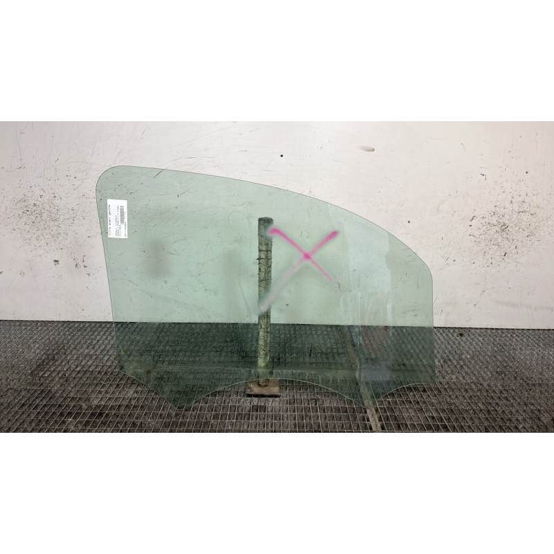 Vitre avant gauche RENAULT KANGOO 2 Photo n°4