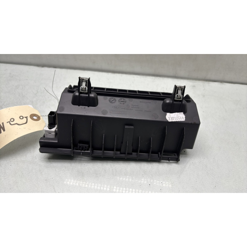 Ecran GPS RENAULT KANGOO 2 Photo n°4