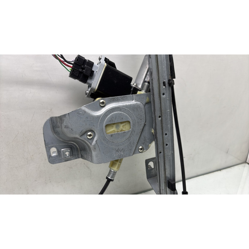 Leve vitre electrique avant gauche RENAULT KANGOO 2 Photo n°5