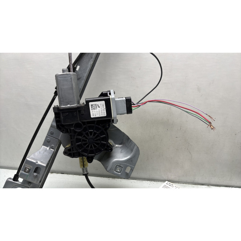 Leve vitre electrique avant gauche RENAULT KANGOO 2 Photo n°8