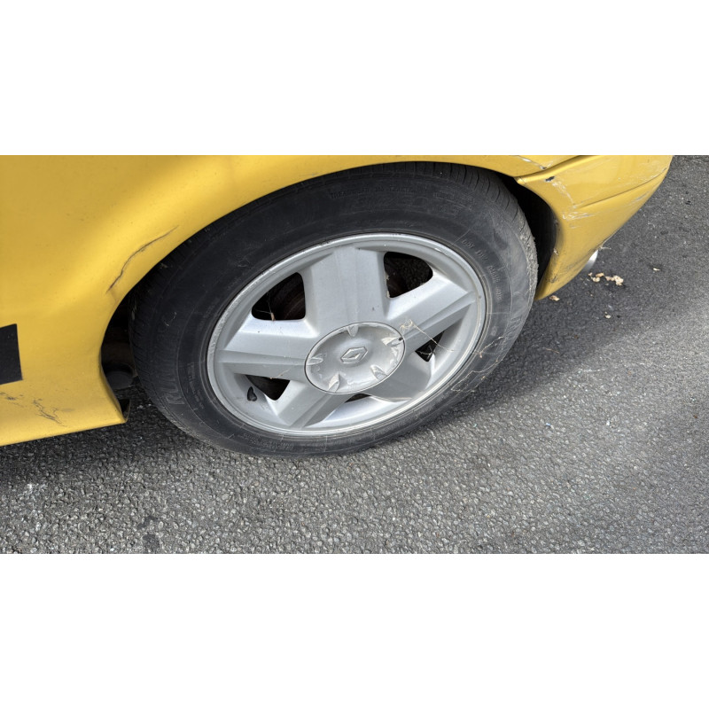 Porte avant gauche RENAULT MEGANE 1 Photo n°16