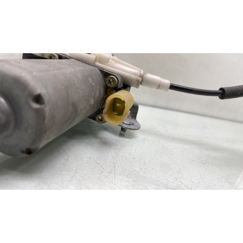 Leve vitre electrique avant droit RENAULT MEGANE 1 Photo n°4