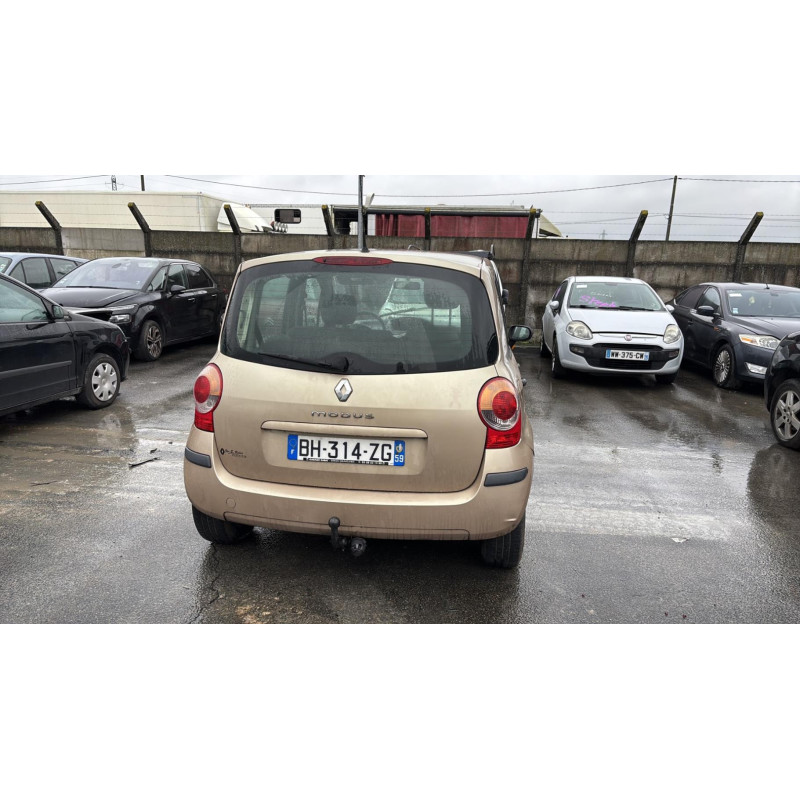 Attache ceinture avant droit RENAULT MODUS Photo n°18
