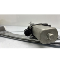 Leve vitre electrique avant droit DACIA SANDERO 1