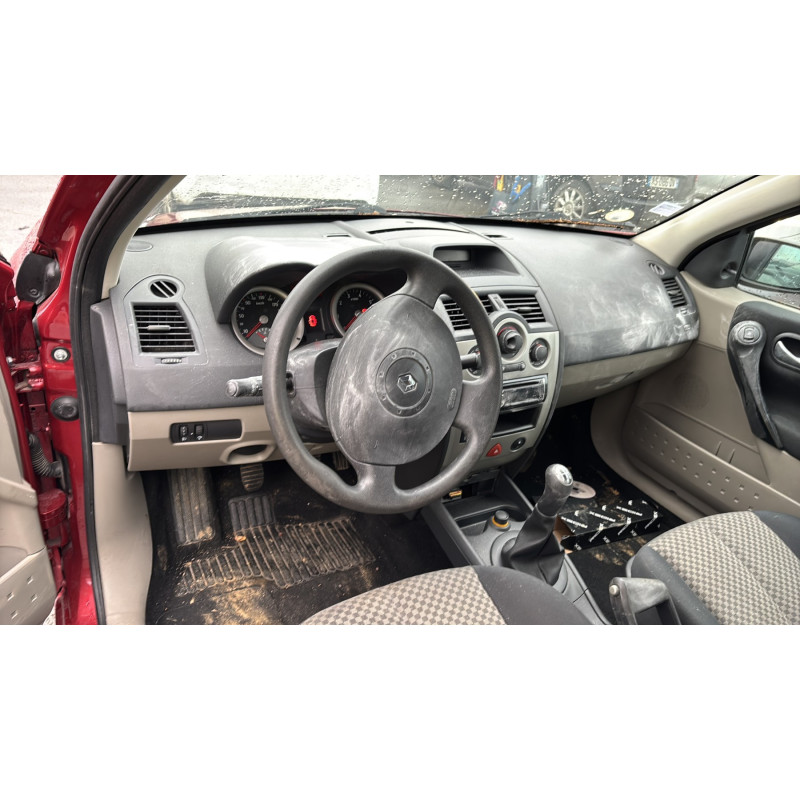 Vitre avant droit RENAULT MEGANE 2 Photo n°15