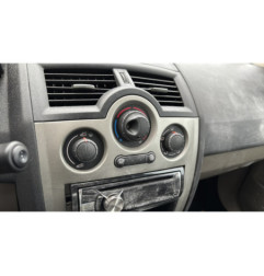 Vitre avant droit RENAULT MEGANE 2