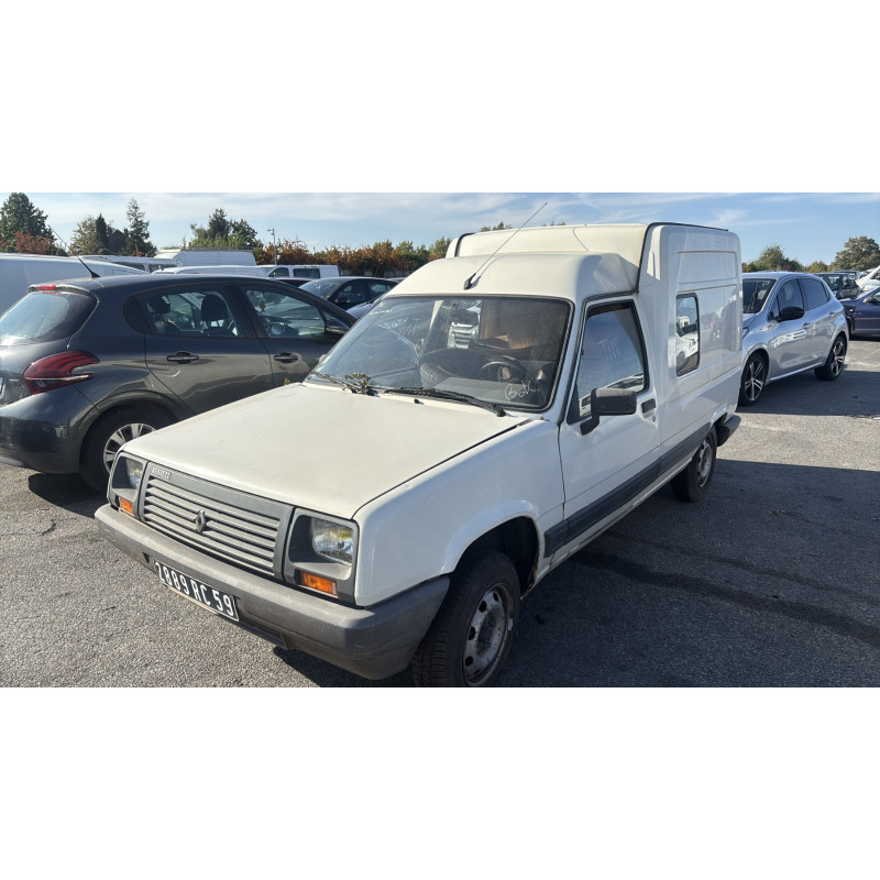Calandre RENAULT EXPRESS Photo n°5