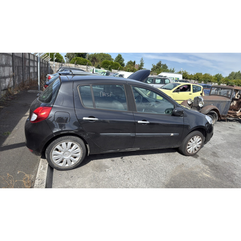 Trappe d'essence RENAULT CLIO 3 Photo n°10