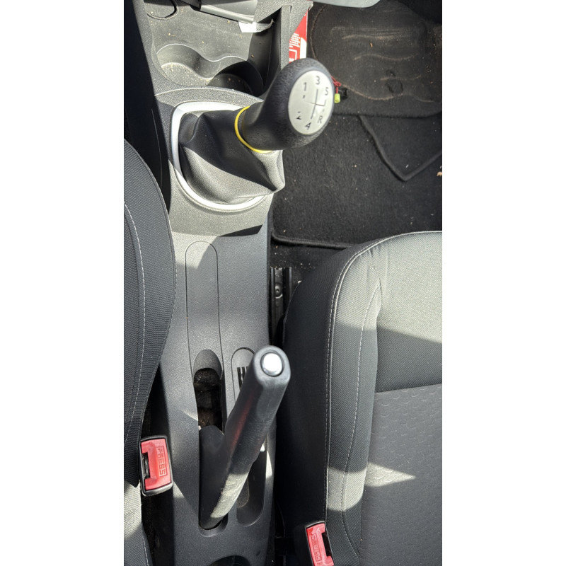 Trappe d'essence RENAULT CLIO 3 Photo n°18