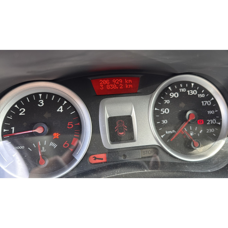 Trappe d'essence RENAULT CLIO 3 Photo n°20