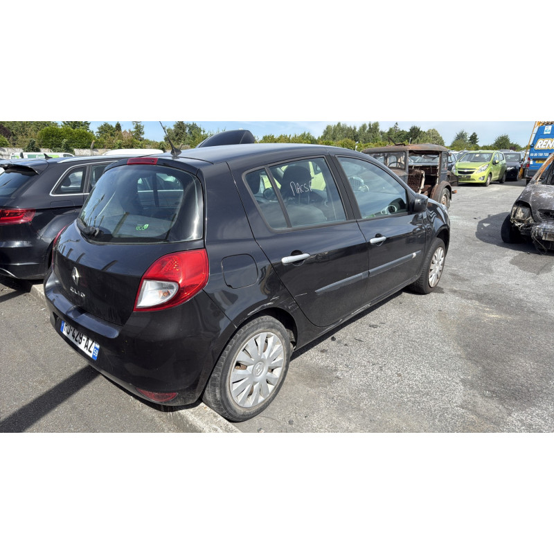 Boitier UCH RENAULT CLIO 3 Photo n°7