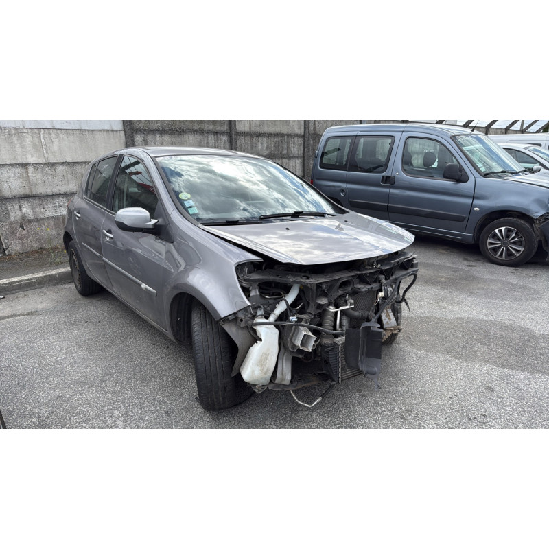 Moteur RENAULT CLIO 3 Photo n°6