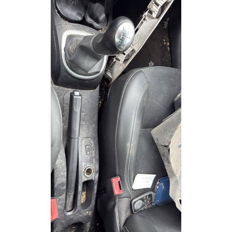 Moteur RENAULT CLIO 3 Photo n°19