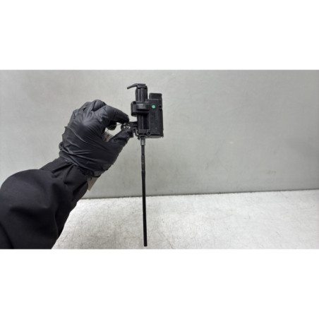 Actionneur verrou trappe d'essence RENAULT CLIO 4 Photo n°1