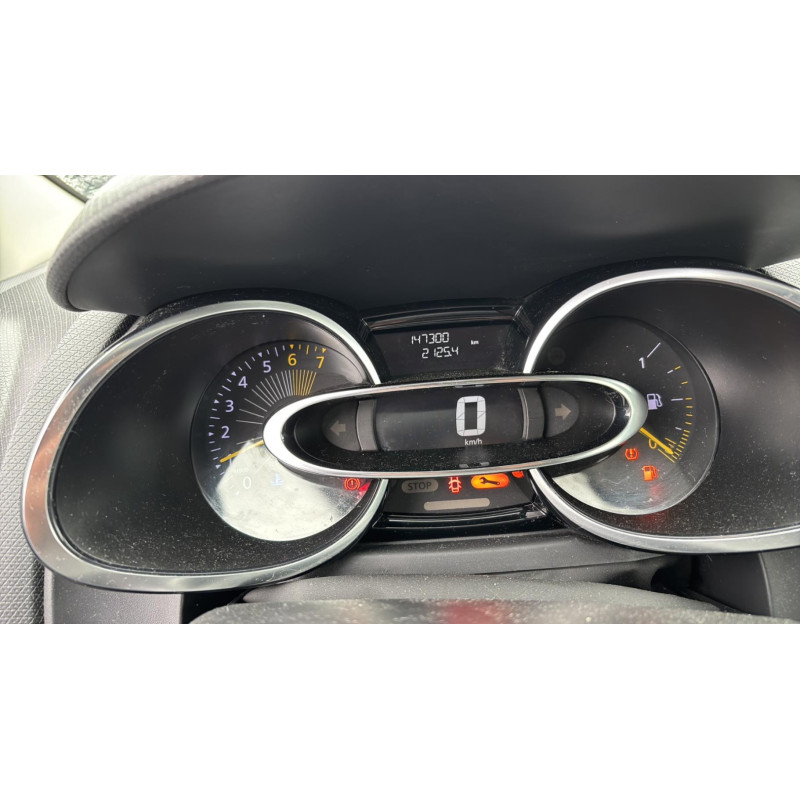 Feu arriere principal gauche (feux) RENAULT CLIO 4 Photo n°7