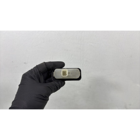 Bouton de coffre RENAULT CLIO 4