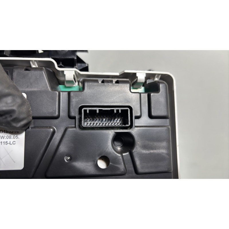 Compteur RENAULT CLIO 4 Photo n°5