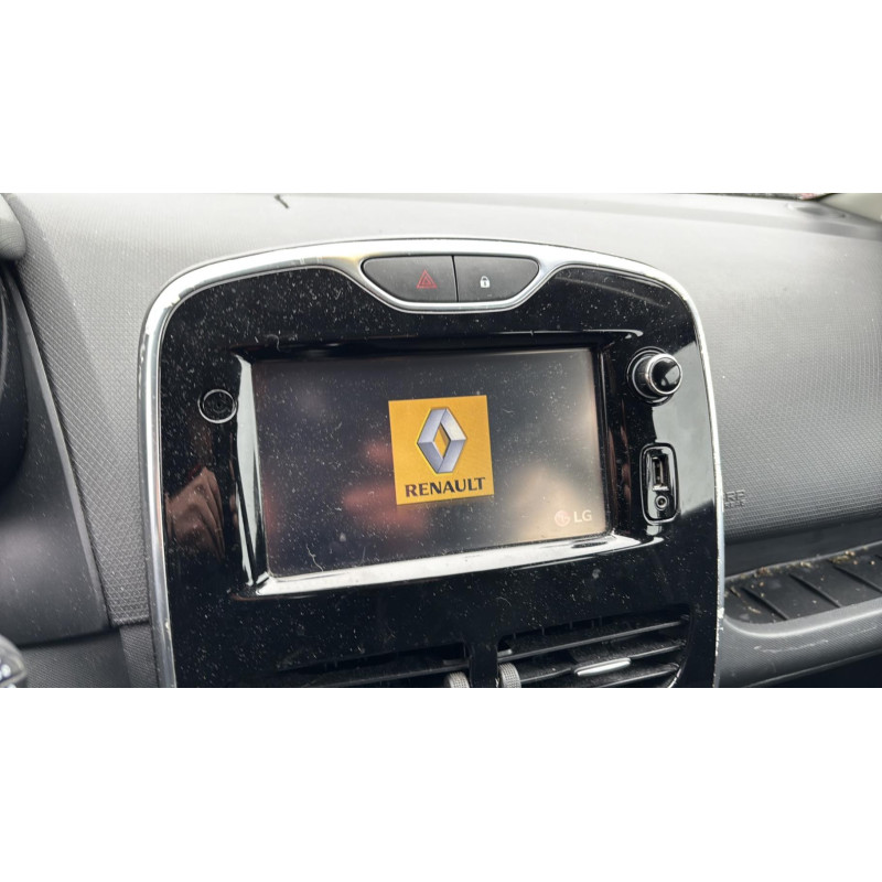 Boitier UCH RENAULT CLIO 4 Photo n°20