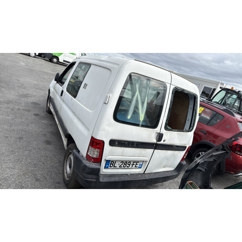 Feu arriere stop central CITROEN BERLINGO 1 Photo n°8