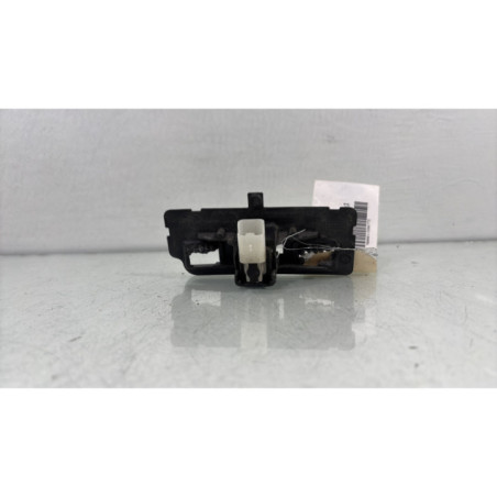 Bouton de coffre PEUGEOT 508 1