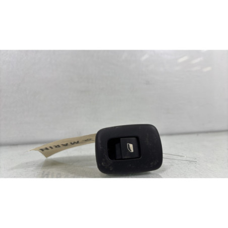 Interrupteur de leve vitre arriere droit PEUGEOT 508 1