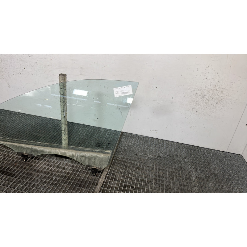 Vitre avant gauche HYUNDAI IX 35 Photo n°3
