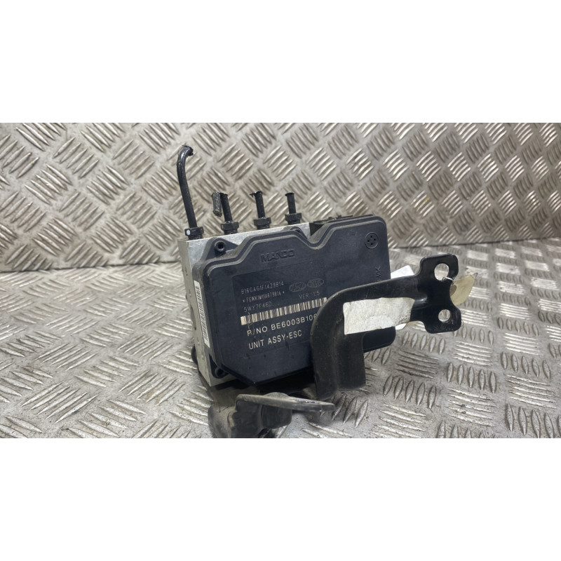 Bloc ABS (freins anti-blocage) HYUNDAI IX 35 Photo n°1
