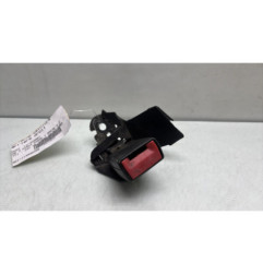 Attache ceinture arriere droit AUDI A6 3 Photo n°1