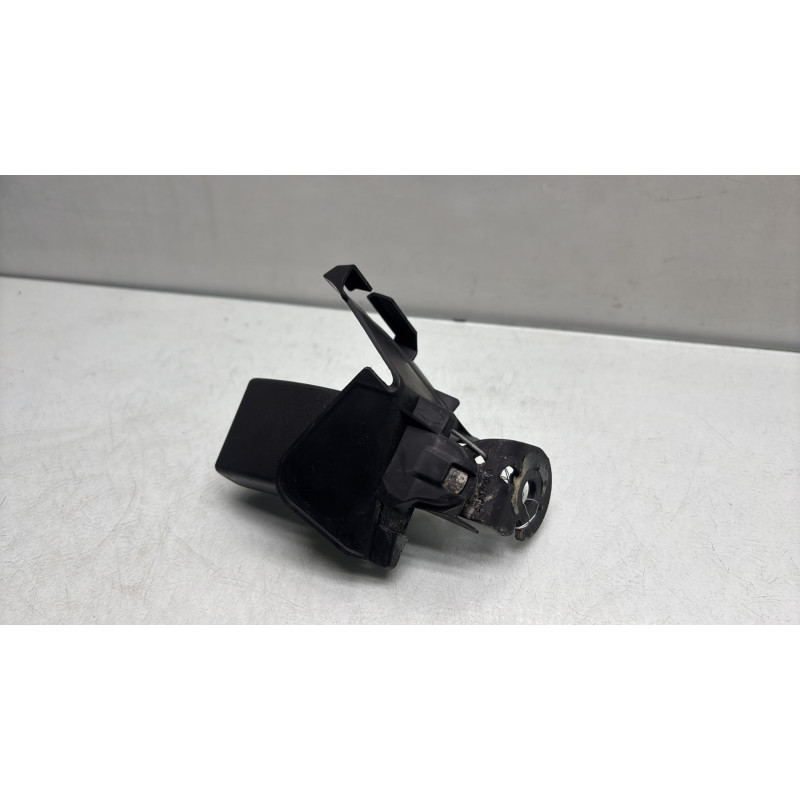 Attache ceinture arriere droit AUDI A6 3 Photo n°3