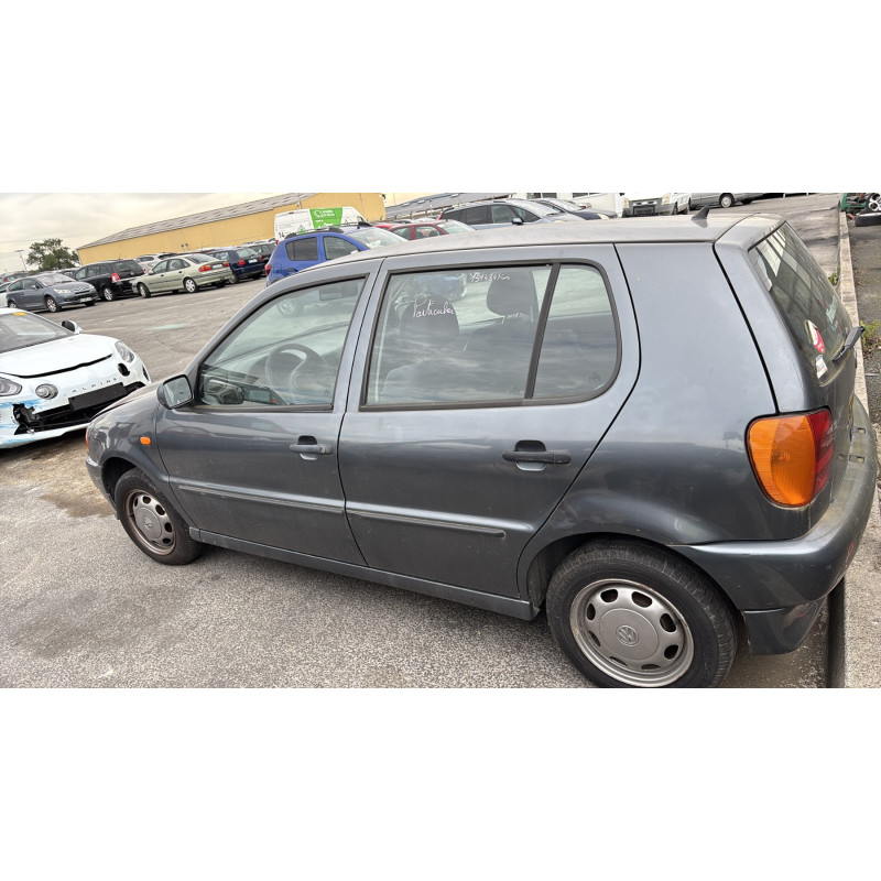 Optique avant secondaire droit (feux)(clignotant) VOLKSWAGEN POLO 3 Photo n°9