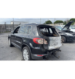 Baguette de porte avant gauche VOLKSWAGEN TIGUAN 1