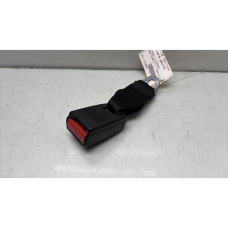 Attache ceinture arriere gauche CITROEN SAXO